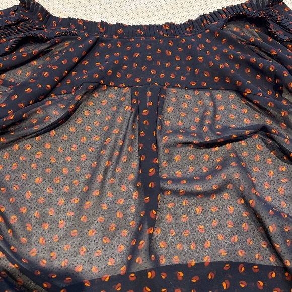 SALE!!!!Ann Taylor Blue Chiffon Blouse - Picture 12 of 13